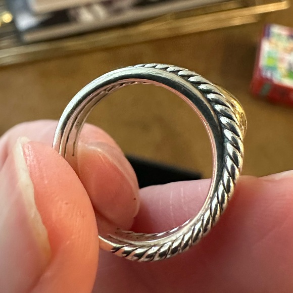 David Yurman Crossover Ring - Picture 6 of 15